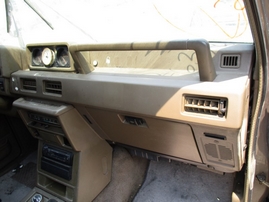 1989 MITSUBISHI MONTERO GOLD V6 AT 4WD 163776